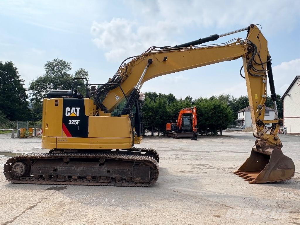 CAT 325 FL CR Lánctalpas kotrók