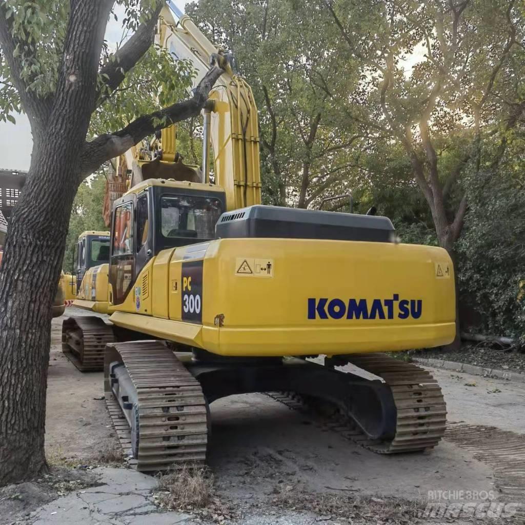 Komatsu PC 300 Lánctalpas kotrók