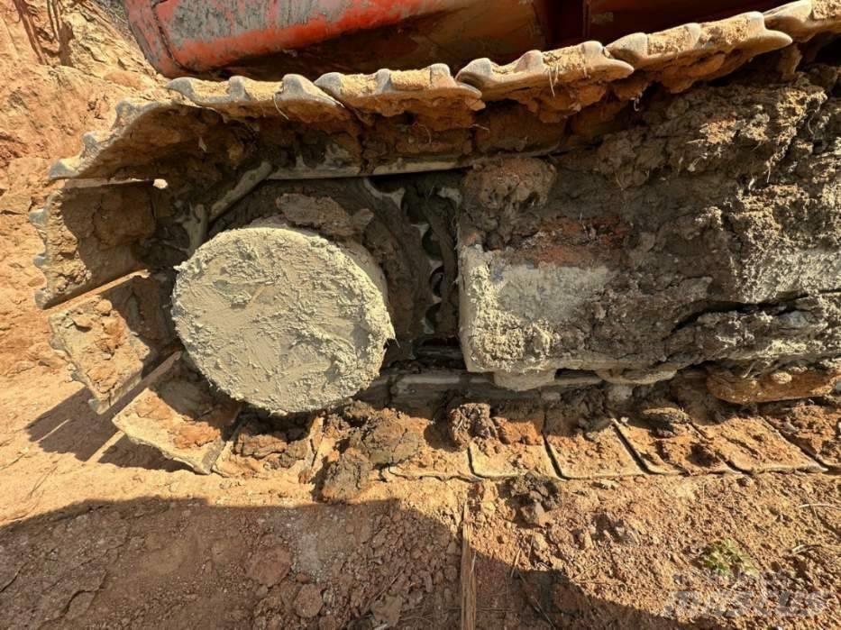 Doosan DX 220 LCA Lánctalpas kotrók