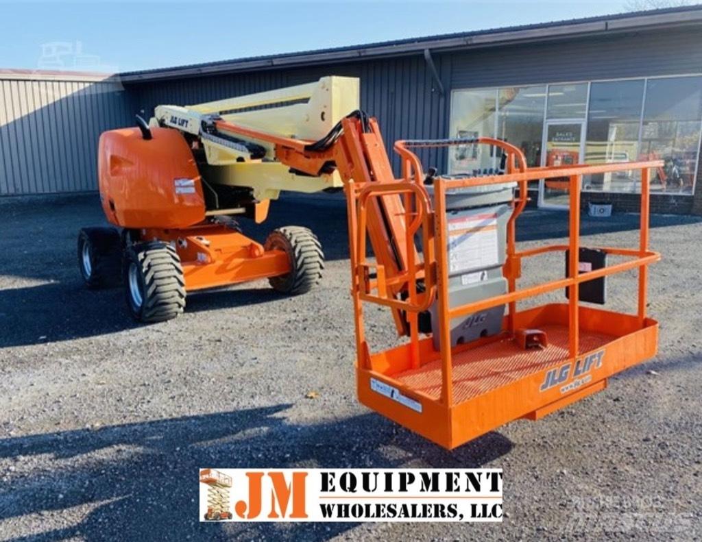 JLG 450 AJ II Karos emelők