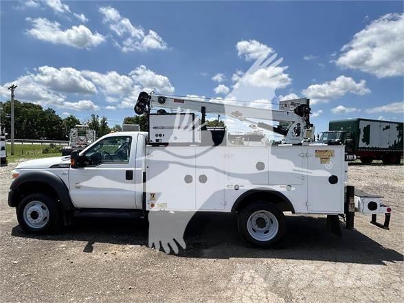 Ford F550 SD Építőipar - Egyebek