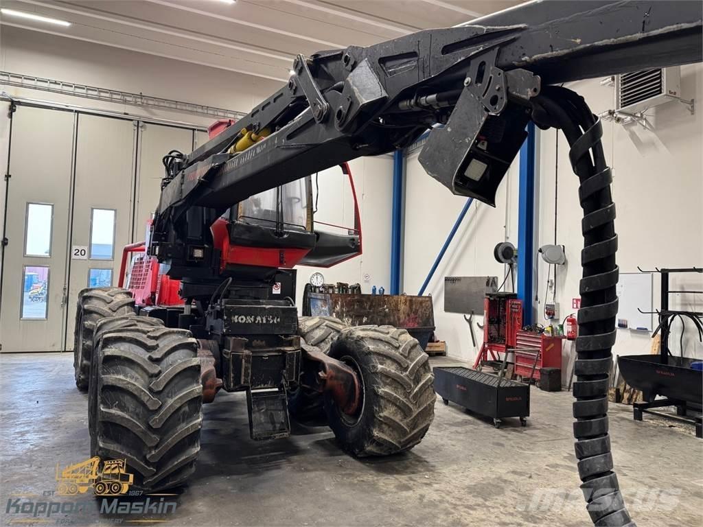 Komatsu 931.1 Betakarítók