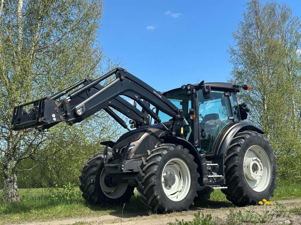 Valtra G 135 Active Traktorok