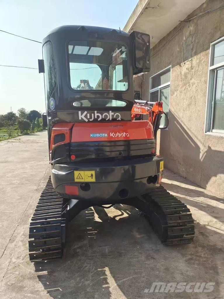 Kubota U 35 Mini kotrók < 7t