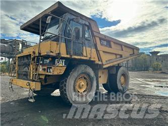 CAT 771 D Nehézdömper