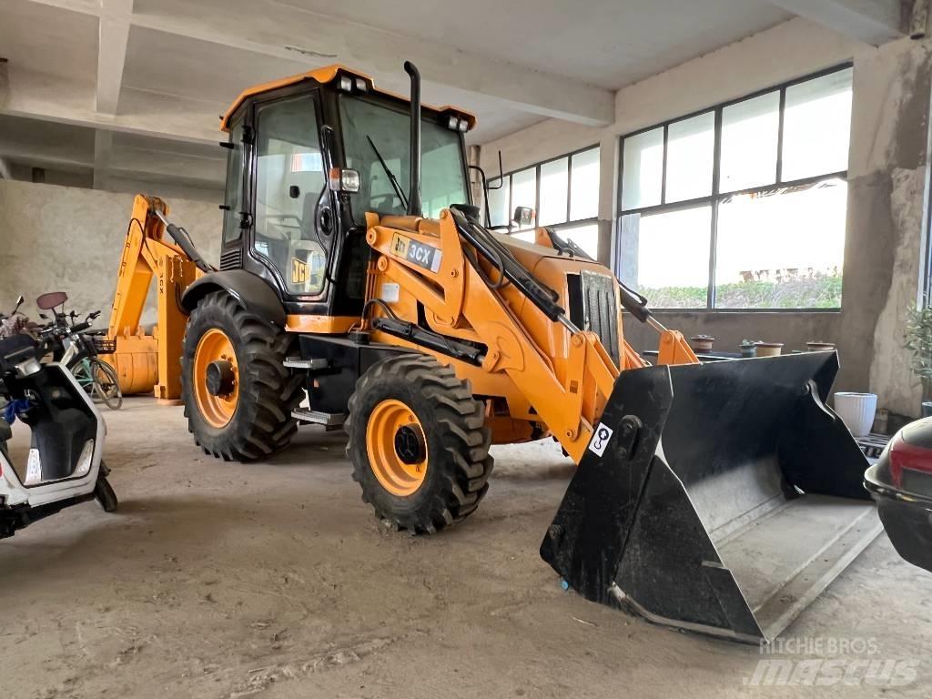 JCB 3 CX Kotrórakodók