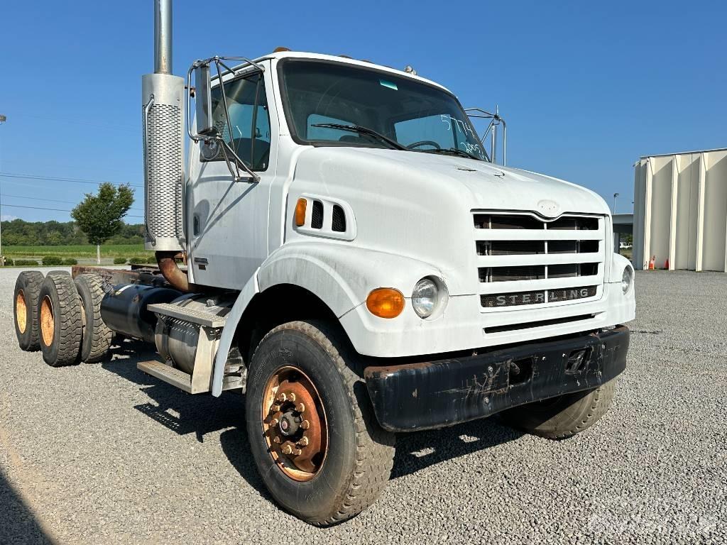Sterling L 7500 Fülkés alváz