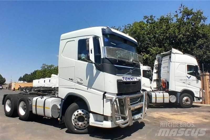 Volvo FH440 6X4 Egyéb