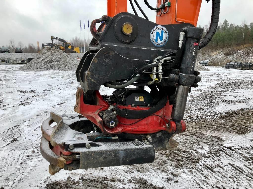 Hitachi ZX225USRLC-6 Lánctalpas kotrók