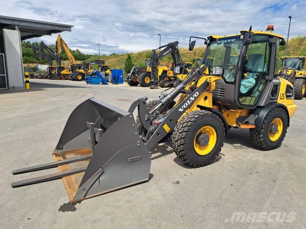 Volvo JL25H Kompaktrakodók