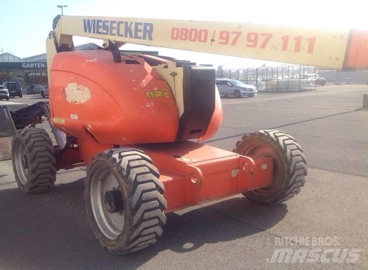 JLG 600 AJ Karos emelők