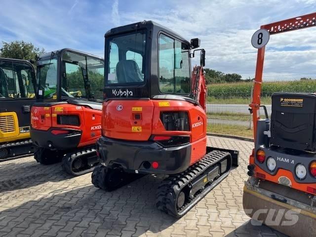 Kubota KX 037-4 Mini kotrók < 7t
