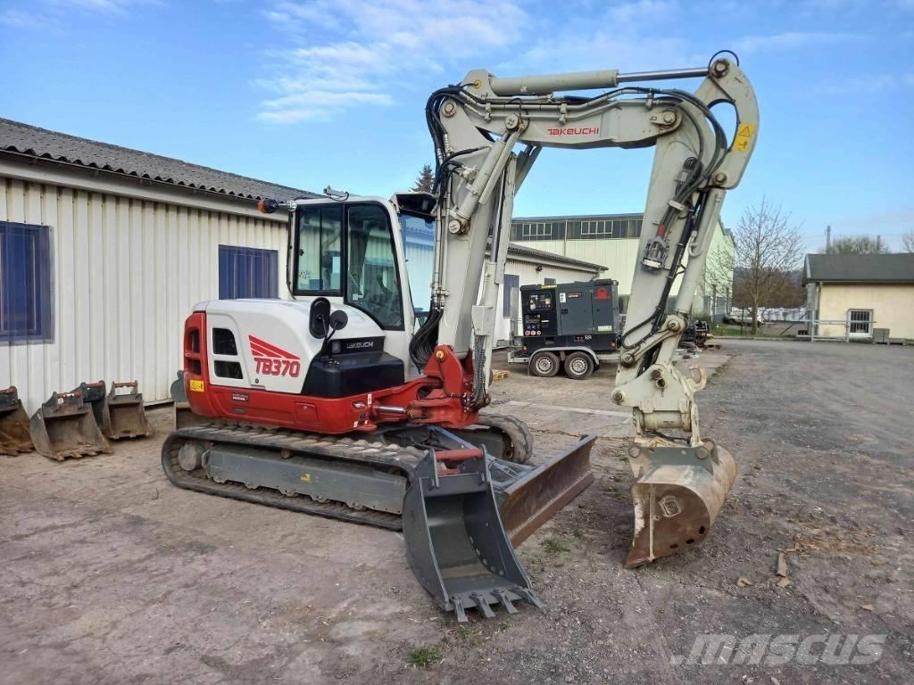Takeuchi TB 370 CV Közepes (midi) kotrók 7 t - 12 t