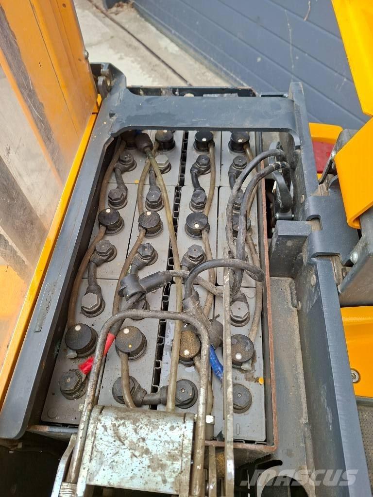 Jungheinrich EJD 220 Gyalogkíséretű targonca