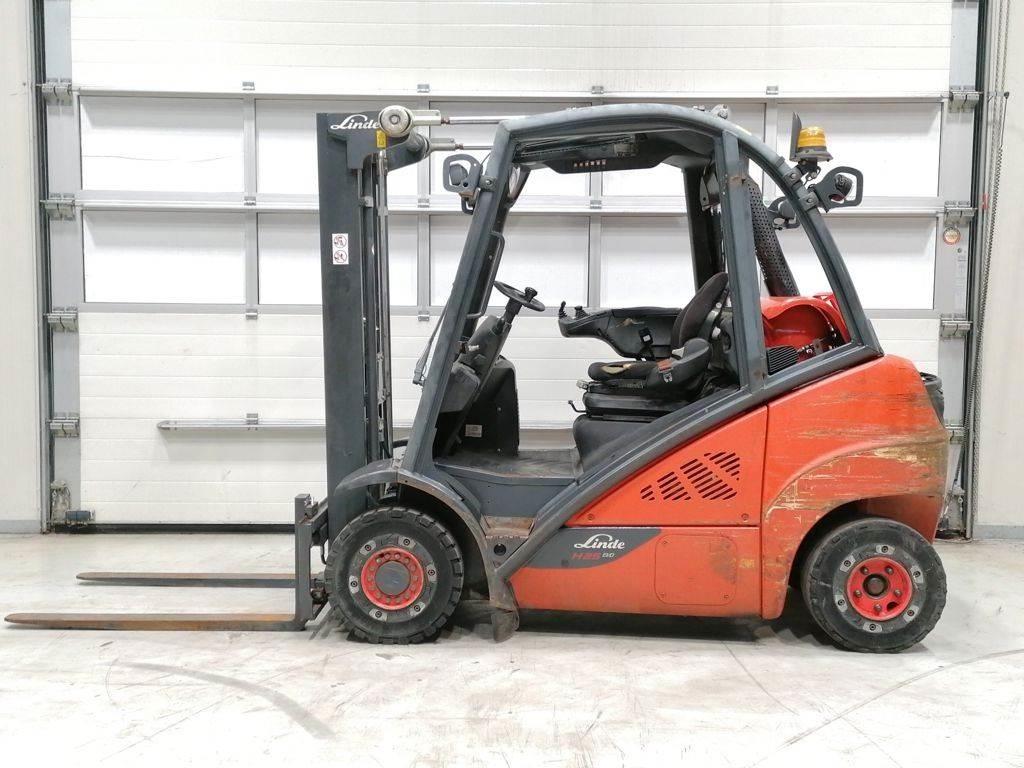 Linde H25T-02 Gázüzemű targoncák