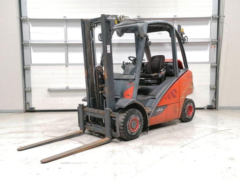 Linde H25T-02 Gázüzemű targoncák