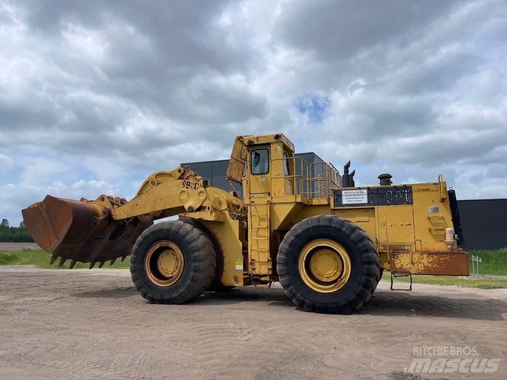 CAT 992 C Gumikerekes homlokrakodók
