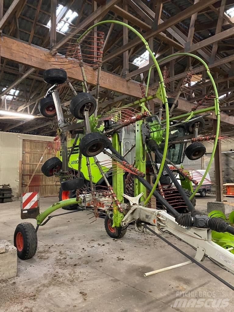 CLAAS Liner 2700 Rendforgatók