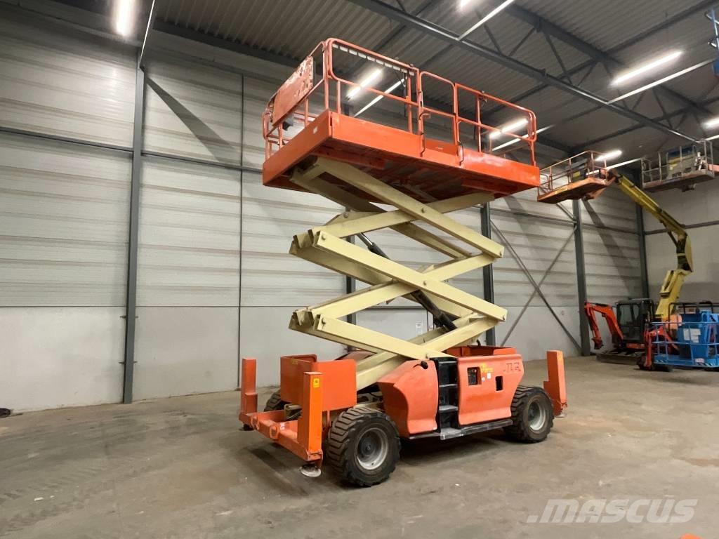 JLG 3394 RT Ollós emelők
