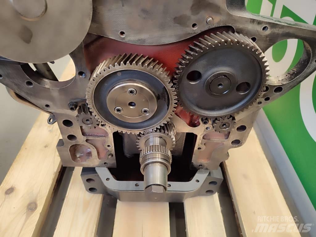 Zetor Z1305 engine Motorok