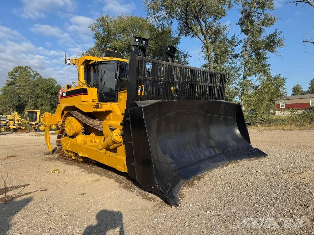 CAT D 9 T lánctalpas dózerek