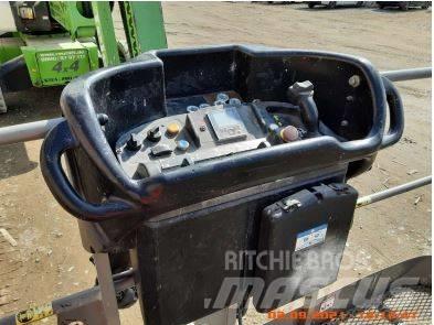 Niftylift HR 28 Karos emelők