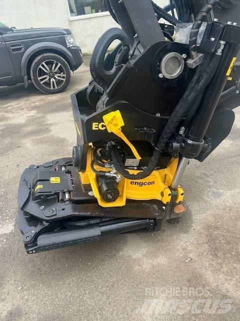 Volvo EC220EL Lánctalpas kotrók