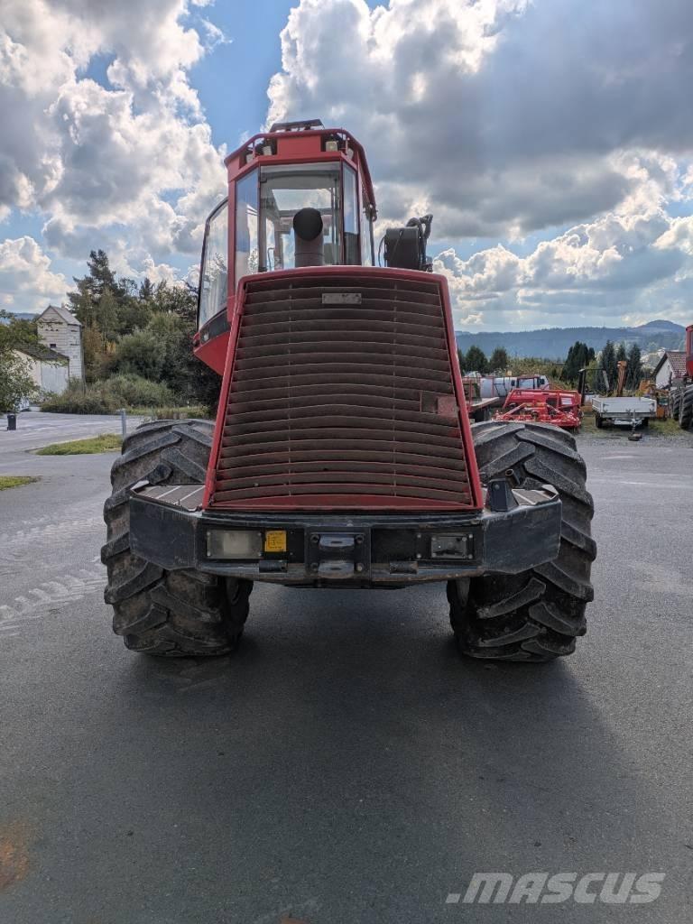 Komatsu 931.1 Betakarítók
