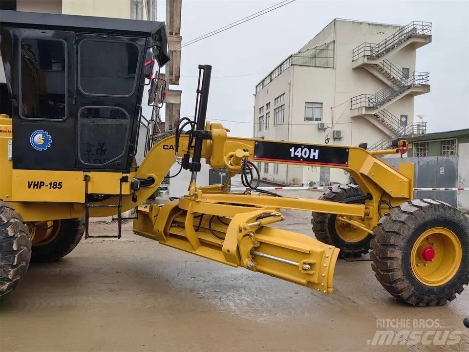 CAT 140H Gréderek
