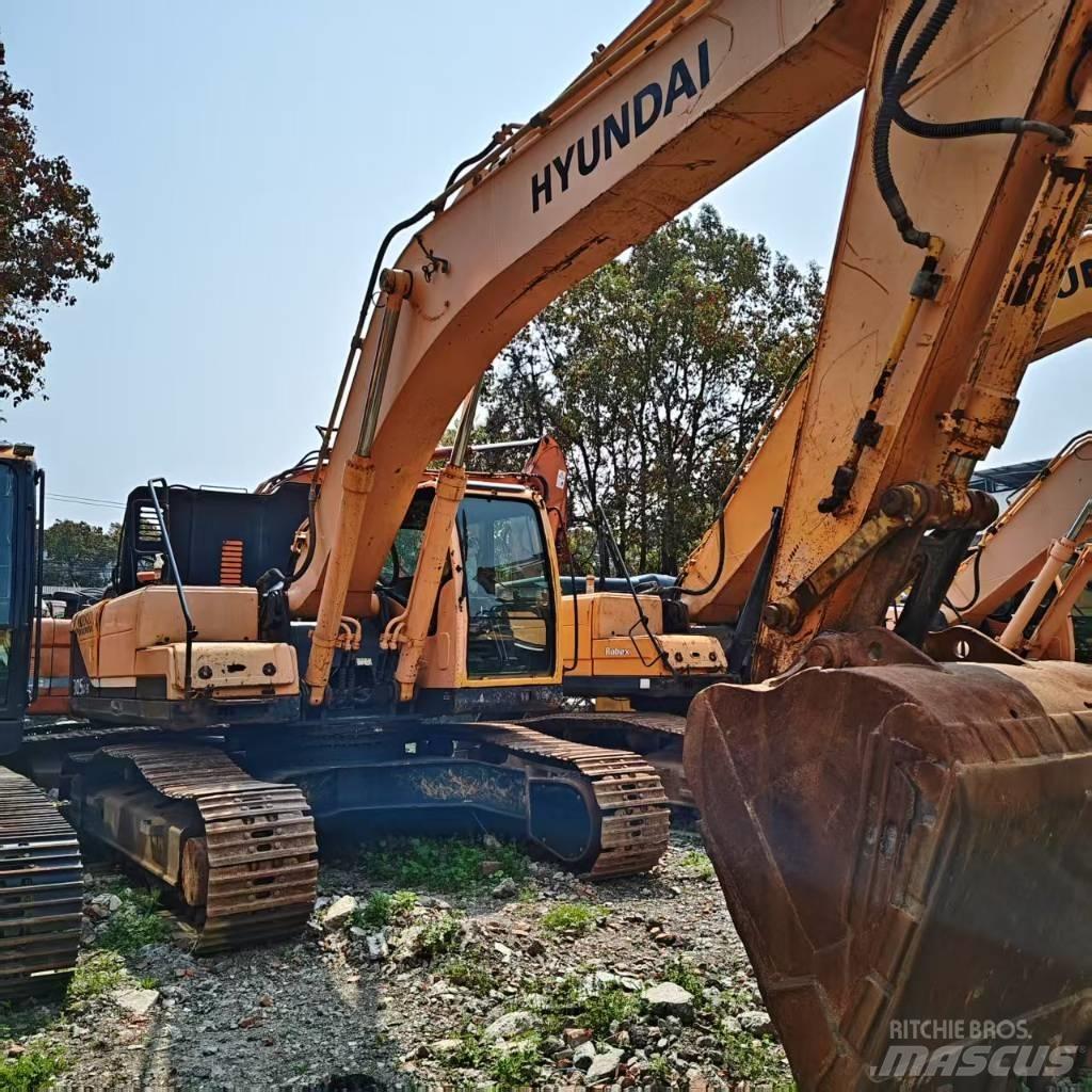 Hyundai Robex 305 LC Lánctalpas kotrók