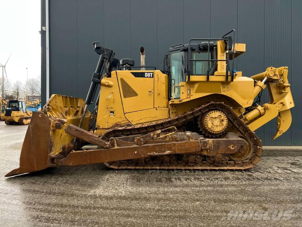 CAT D8T - CE lánctalpas dózerek