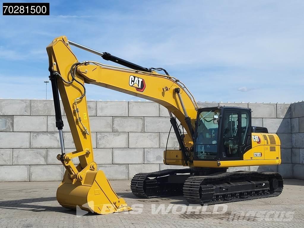 CAT 323 D3 Lánctalpas kotrók