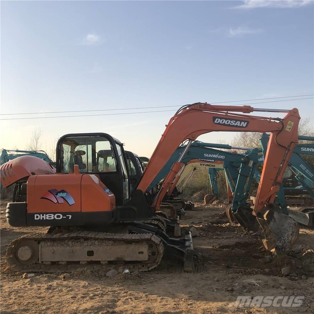 Doosan DH80 Közepes (midi) kotrók 7 t - 12 t