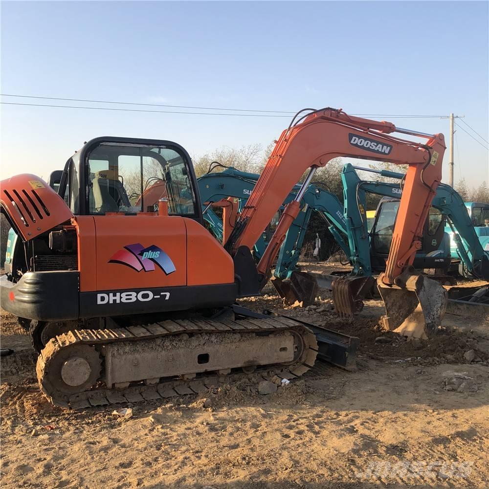 Doosan DH80 Közepes (midi) kotrók 7 t - 12 t