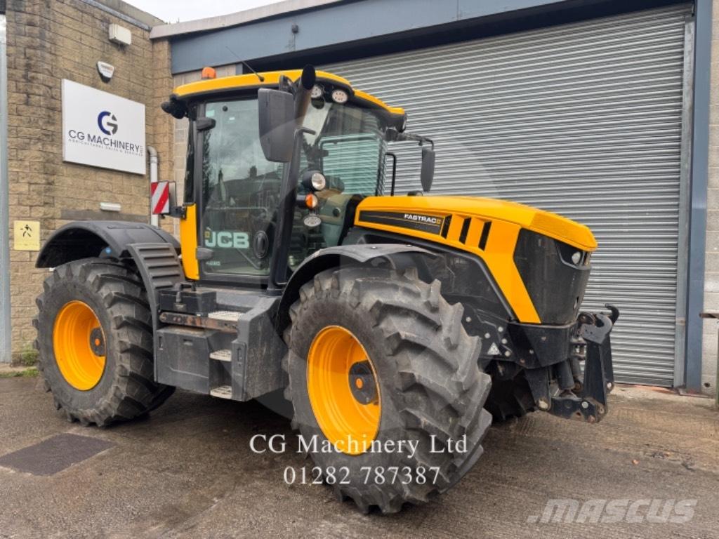 JCB Fastrac 4220 Traktorok
