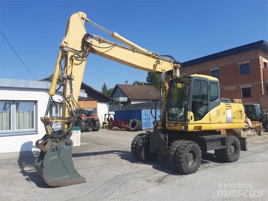 Komatsu PW180-7 Gumikerekes kotrók