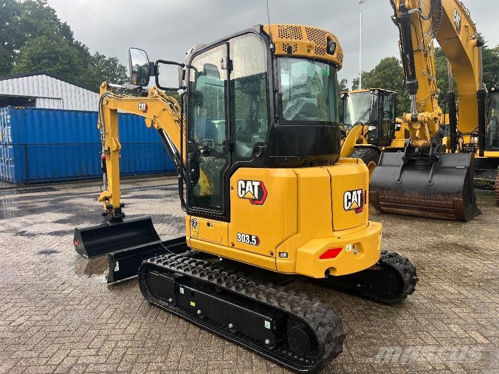 CAT 303.5 CR Mini kotrók < 7t