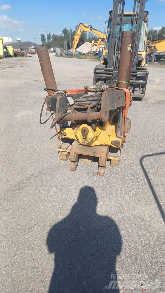 Engcon 30205 Forgatók-Építőipar