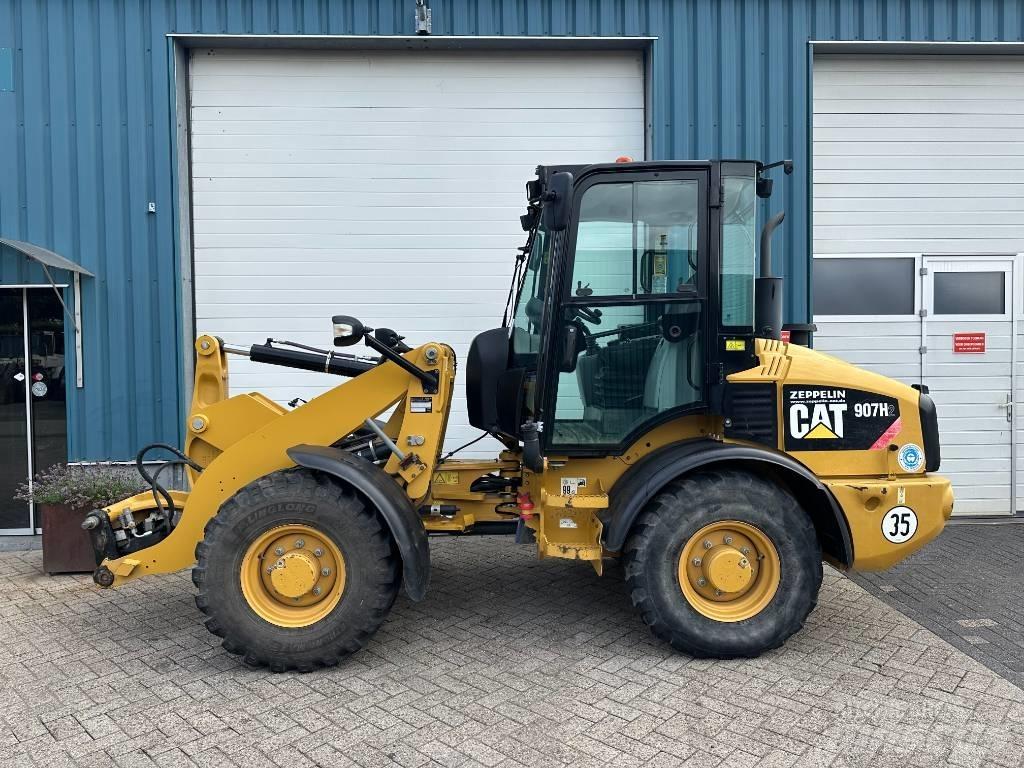 CAT 907 H 2 Gumikerekes homlokrakodók