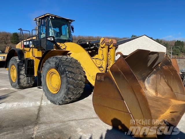 CAT 982 M Gumikerekes homlokrakodók