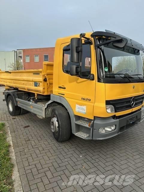 Mercedes-Benz 1629 Billenő teherautók