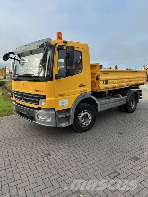 Mercedes-Benz 1629 Billenő teherautók
