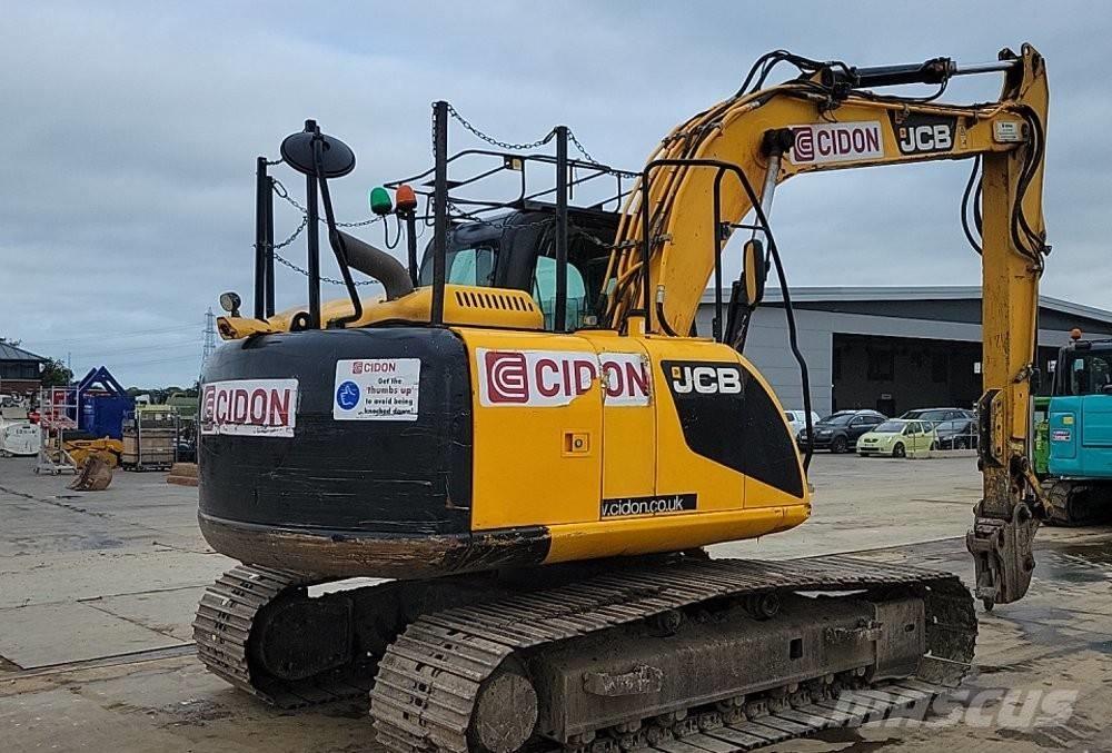 JCB JS 130 LC Lánctalpas kotrók