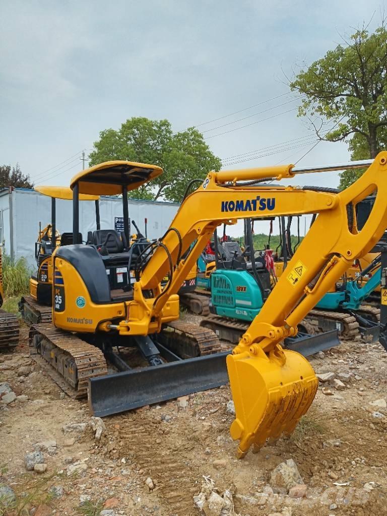 Komatsu PC 35 Lánctalpas kotrók