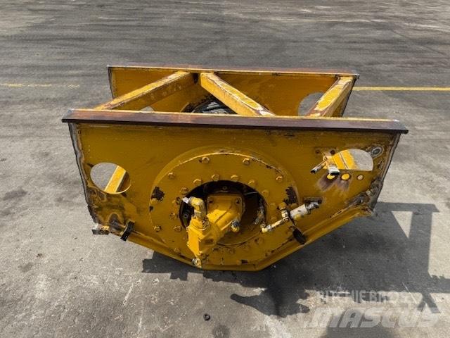 Bauer USED WINCH Fúró berendezés, tartozékok és alkatrészek
