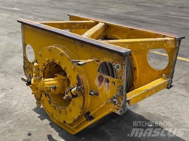 Bauer USED WINCH Fúró berendezés, tartozékok és alkatrészek