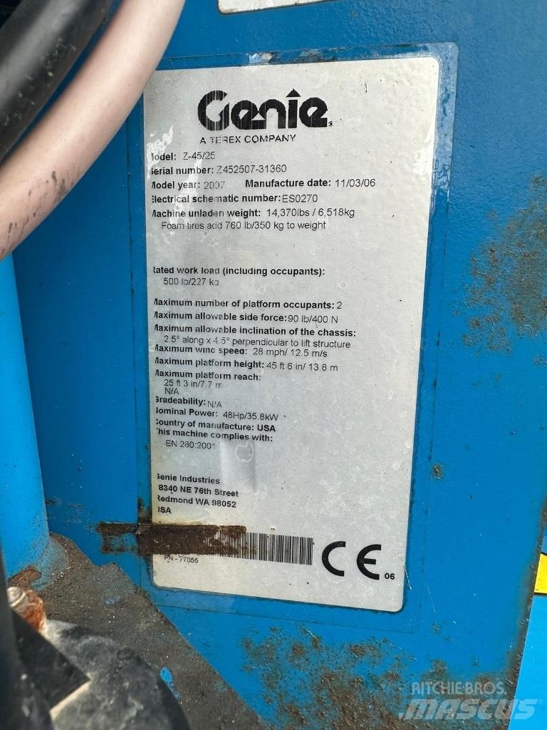 Genie Z 45/22 Karos emelők