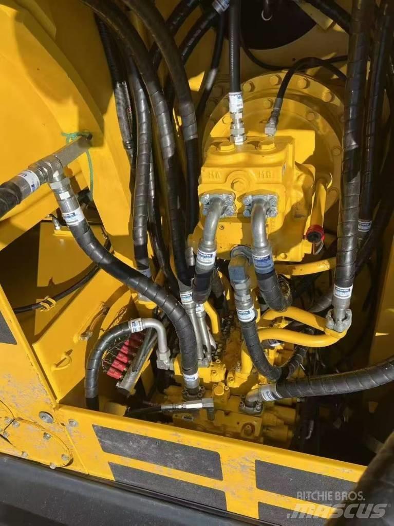 Komatsu 300-7 Lánctalpas kotrók
