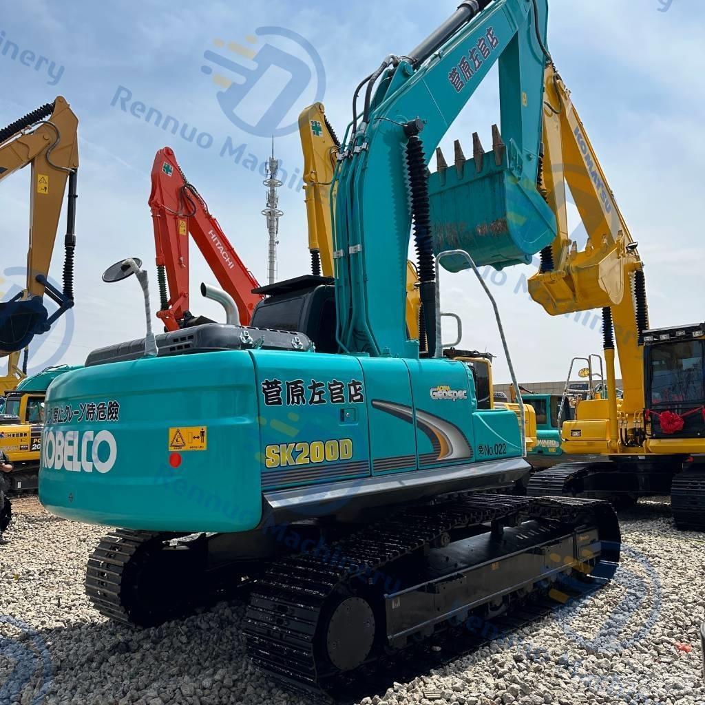 Kobelco SK 200 Lánctalpas kotrók