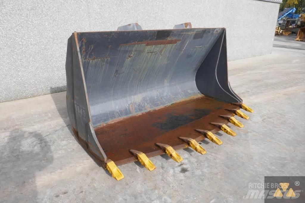 Volvo L120B Bucket Kanalak